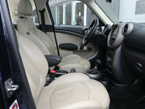 mini-countryman-serie-diesel-2011-big-9