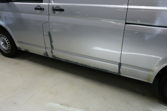 volkswagen-transporter-diesel-2013-big-11