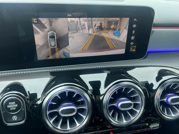 mercedes-benz-a35-bensin-2020-big-18