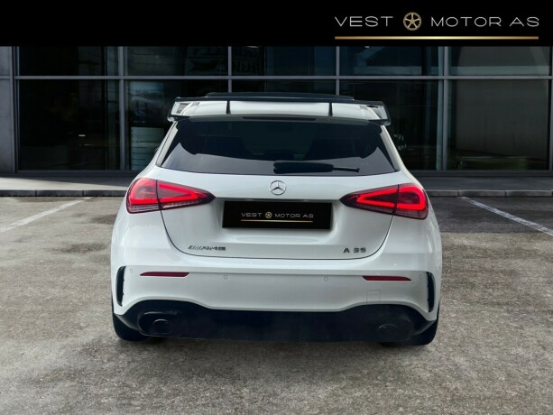 mercedes-benz-a35-bensin-2020-big-5