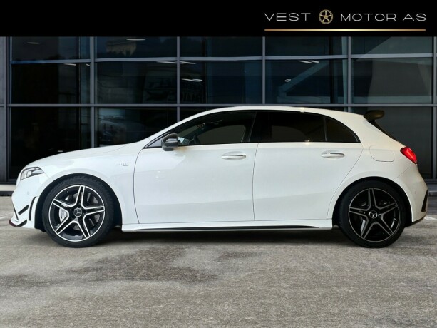 mercedes-benz-a35-bensin-2020-big-3