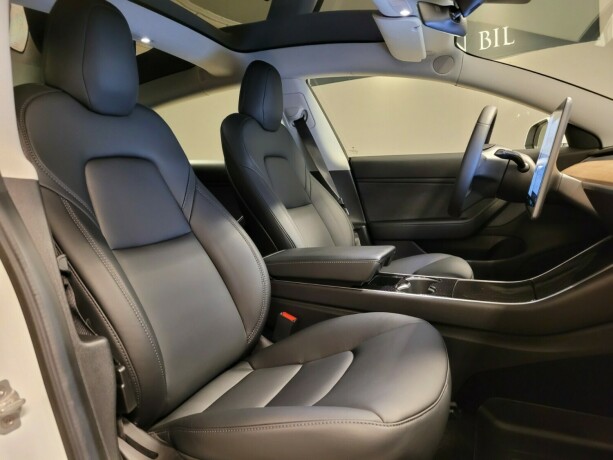 tesla-model-3-elektrisitet-2019-big-15