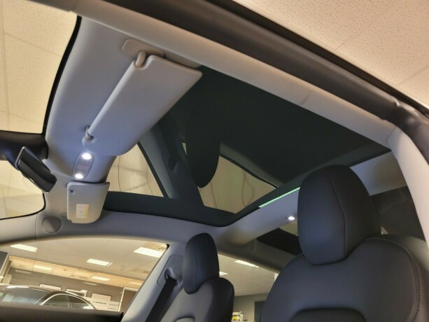 tesla-model-3-elektrisitet-2019-big-26