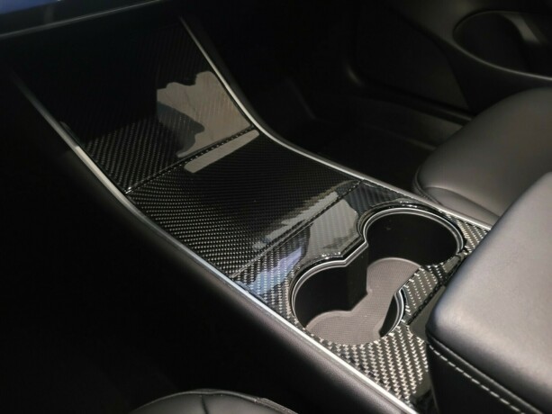 tesla-model-3-elektrisitet-2019-big-30