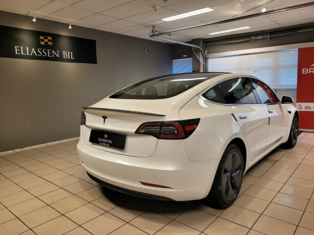 tesla-model-3-elektrisitet-2019-big-5