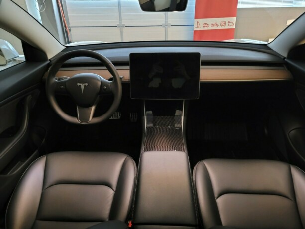 tesla-model-3-elektrisitet-2019-big-38