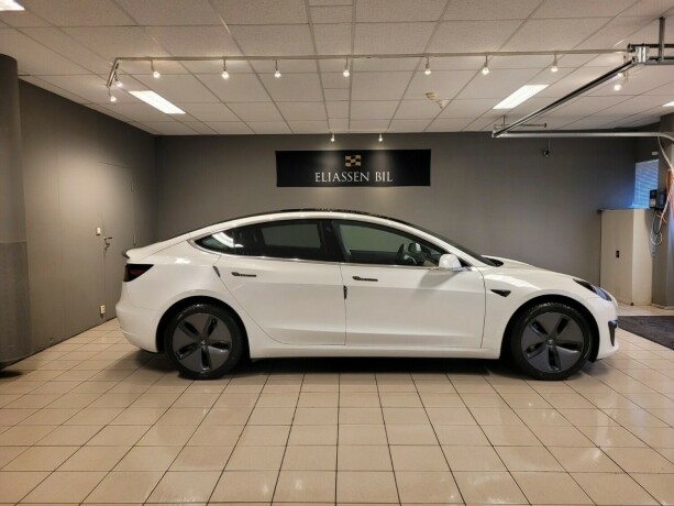 tesla-model-3-elektrisitet-2019-big-3