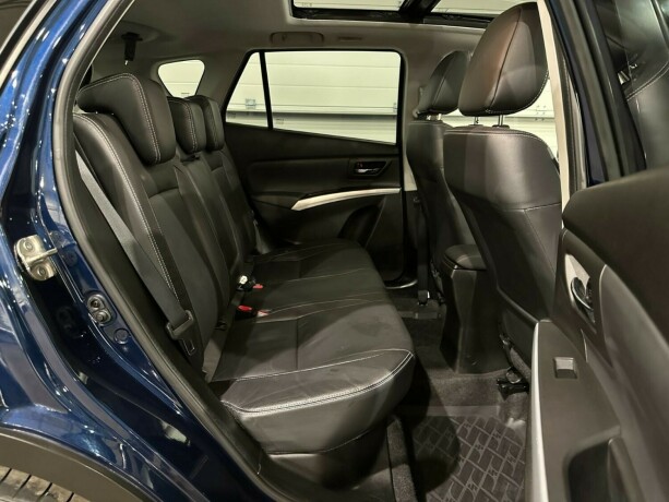 suzuki-s-cross-bensin-2017-big-8