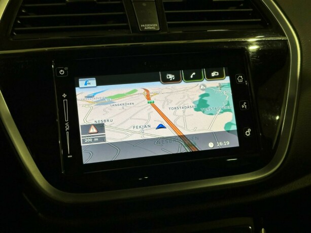 suzuki-s-cross-bensin-2017-big-18