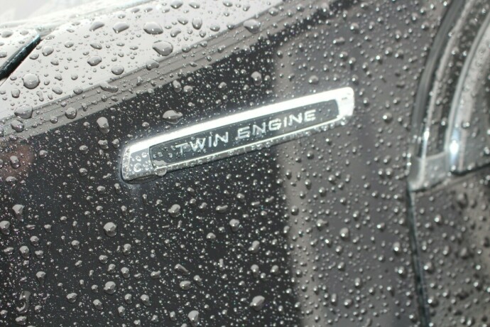 volvo-v60-elektrisitetdiesel-2018-big-2