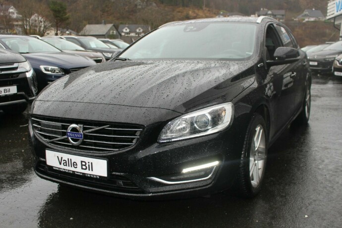 volvo-v60-elektrisitetdiesel-2018-big-1