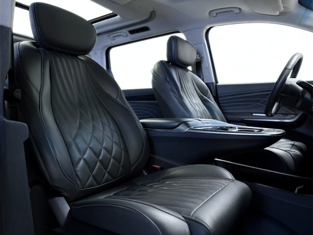 maxus-mifa-9-elektrisitet-2022-big-16