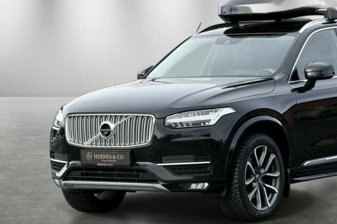 volvo-xc-90-diesel-2019-big-17