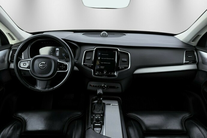 volvo-xc-90-diesel-2019-big-31