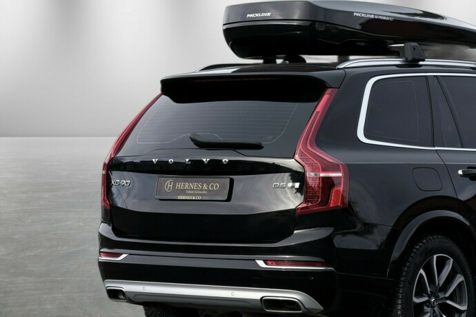 volvo-xc-90-diesel-2019-big-18