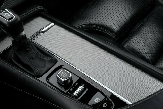 volvo-xc-90-diesel-2019-big-34