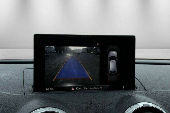 audi-a3-bensin-2019-big-3