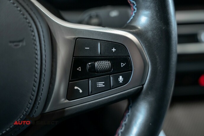 bmw-i4-elektrisitet-2022-big-37