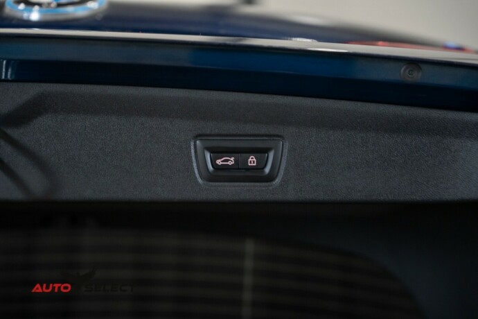 bmw-i4-elektrisitet-2022-big-12