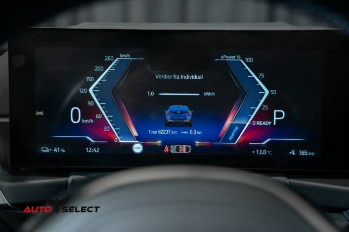 bmw-i4-elektrisitet-2022-big-36