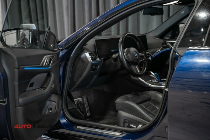 bmw-i4-elektrisitet-2022-big-26