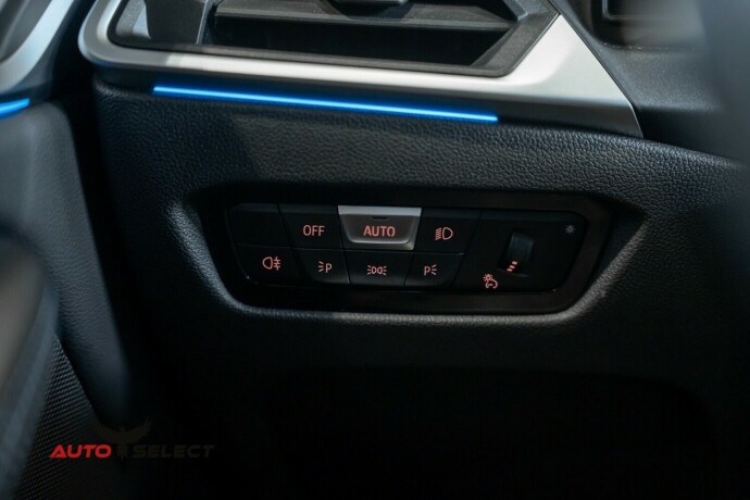 bmw-i4-elektrisitet-2022-big-34