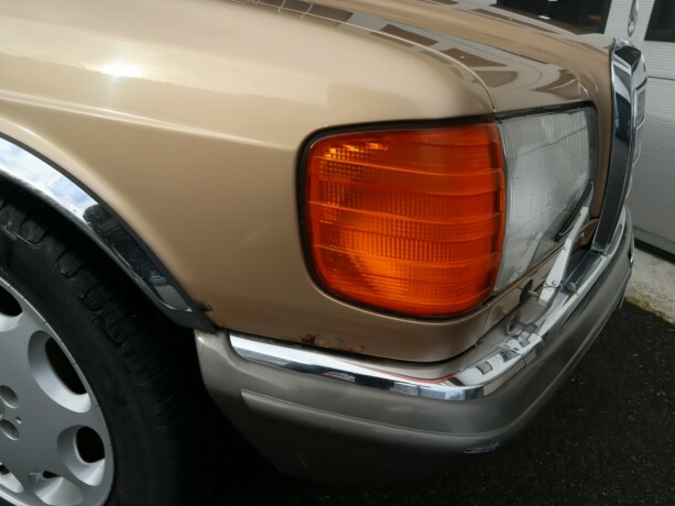 mercedes-benz-bensin-1980-big-32