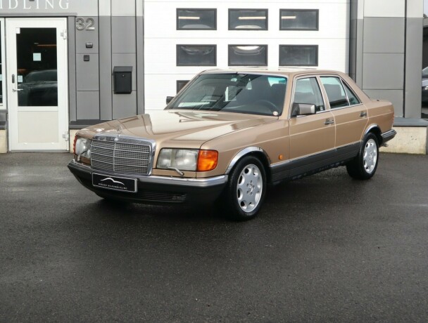 mercedes-benz-bensin-1980-big-0