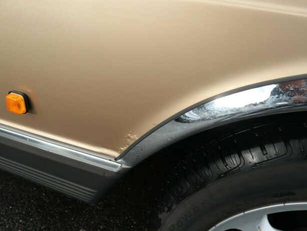 mercedes-benz-bensin-1980-big-31