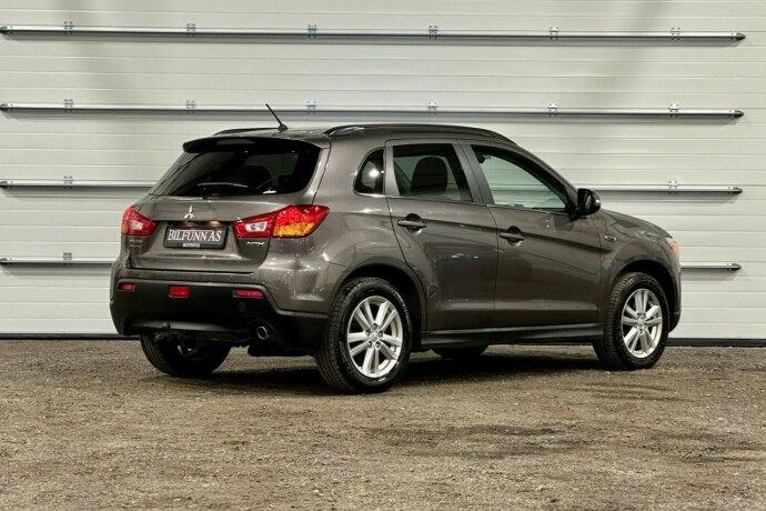 mitsubishi-asx-diesel-2011-big-2