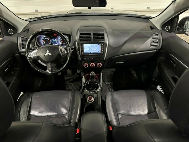 mitsubishi-asx-diesel-2011-big-13