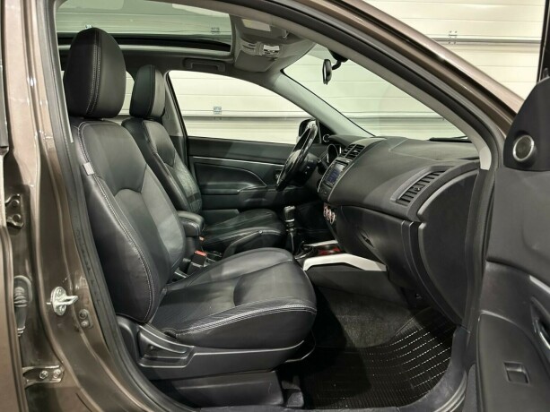 mitsubishi-asx-diesel-2011-big-7