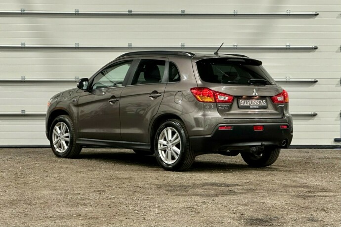 mitsubishi-asx-diesel-2011-big-3