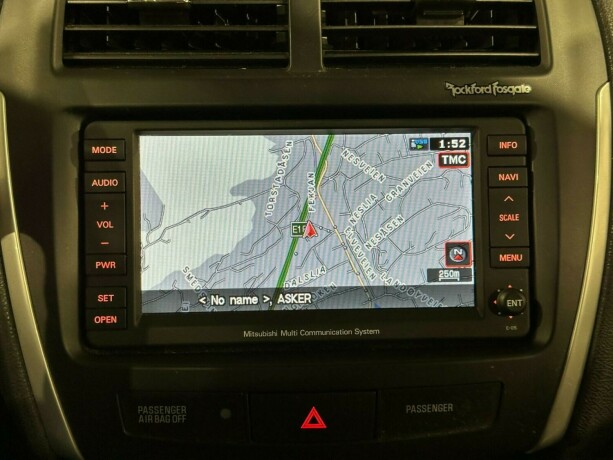 mitsubishi-asx-diesel-2011-big-15