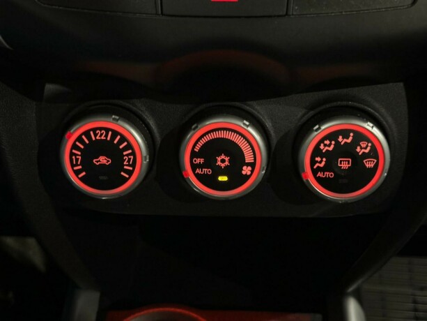 mitsubishi-asx-diesel-2011-big-18