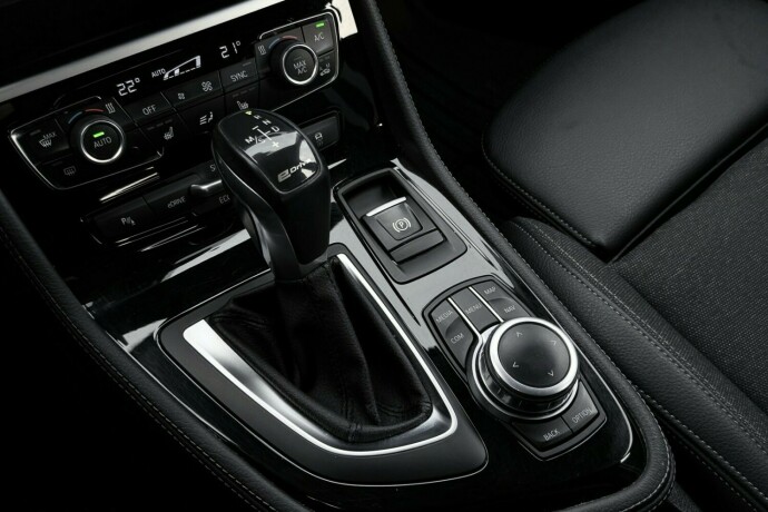 bmw-2-serie-elektrisitetbensin-2019-big-7