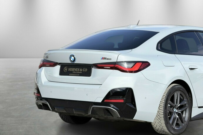 bmw-i4-elektrisitet-2022-big-5