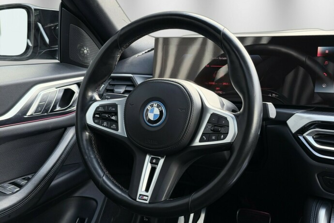 bmw-i4-elektrisitet-2022-big-20