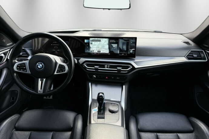 bmw-i4-elektrisitet-2022-big-18