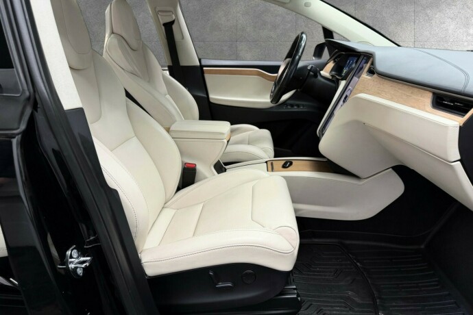 tesla-model-x-elektrisitet-2019-big-18