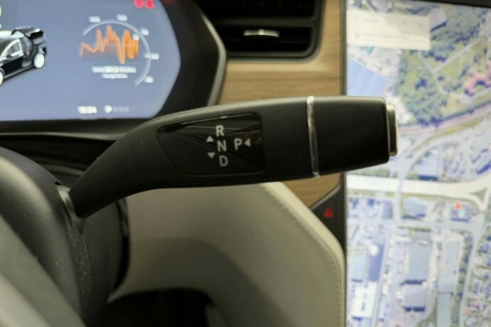 tesla-model-x-elektrisitet-2019-big-34