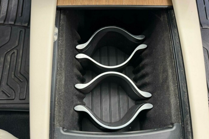 tesla-model-x-elektrisitet-2019-big-39