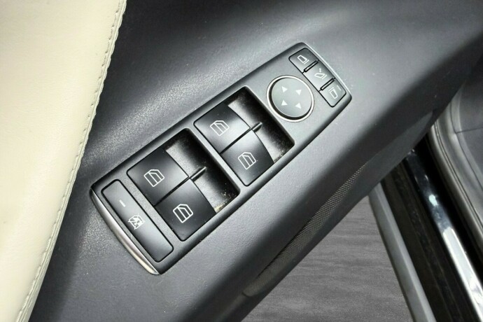 tesla-model-x-elektrisitet-2019-big-25