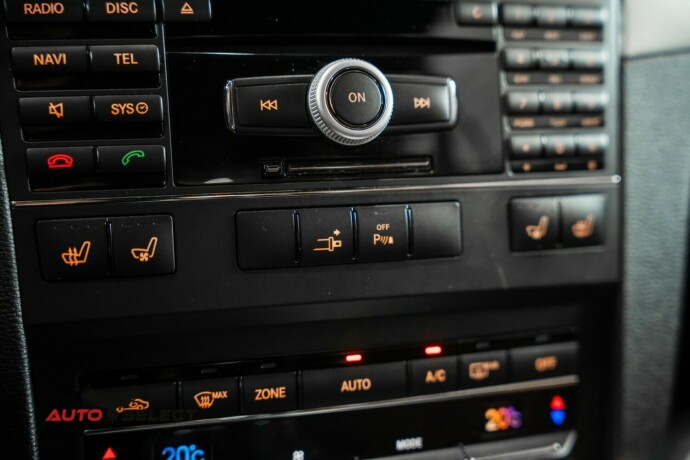 mercedes-benz-e-klasse-diesel-2009-big-32