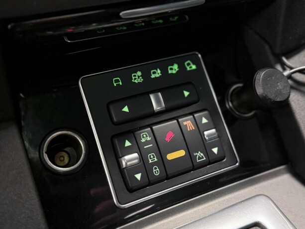 land-rover-discovery-diesel-2012-big-23