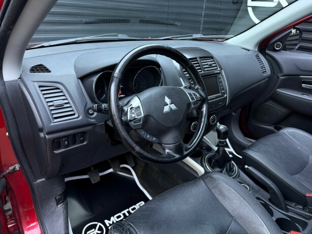 mitsubishi-asx-diesel-2012-big-9