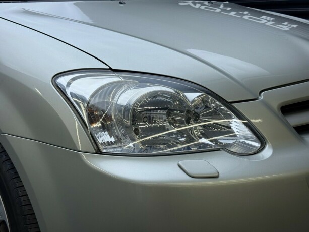 toyota-corolla-bensin-2006-big-3