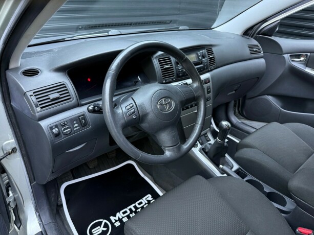 toyota-corolla-bensin-2006-big-10