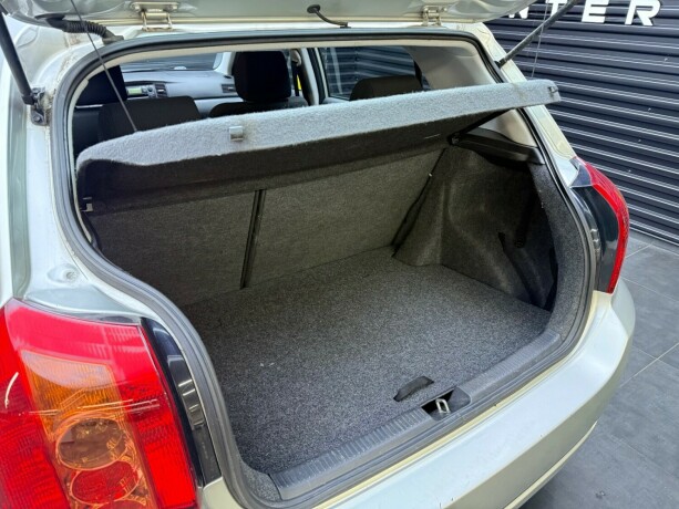 toyota-corolla-bensin-2006-big-23