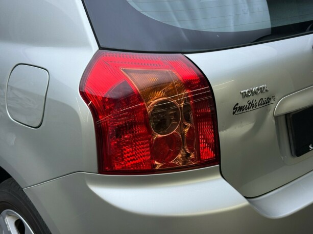 toyota-corolla-bensin-2006-big-6